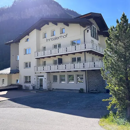 Haus Mex - Groepsaccomodatie Nabij Serfaus Fiss Ladis Ischgl شقة Tösenssteinach